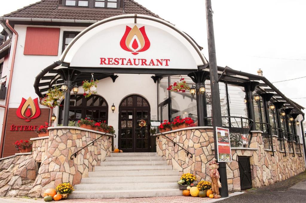 Hotel Piroska Bük エクステリア 写真